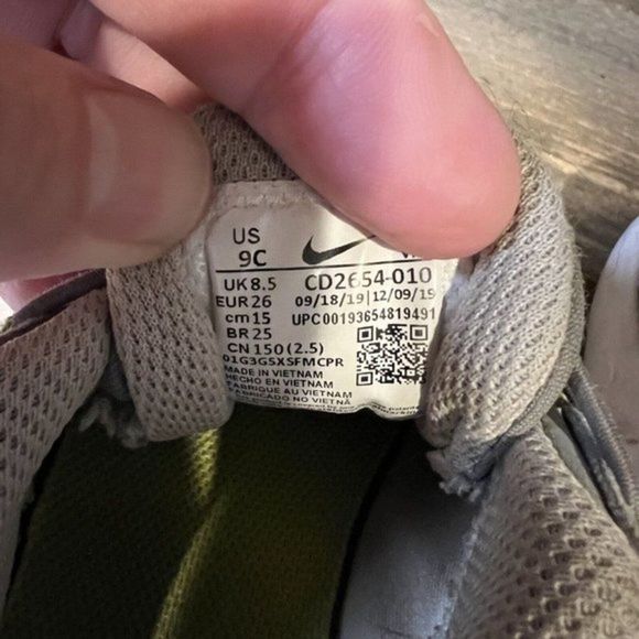 Childrens Little Kids Nike Air Max 270 React Athletic‎ Shoes Sneakers Size 9 C - Picture 6 of 6